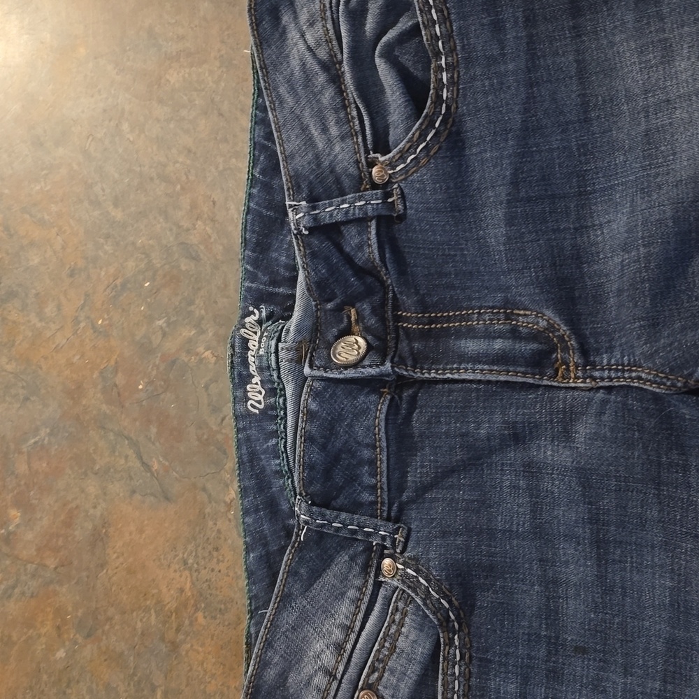 Wrangler Boot Cut Size 5/6 X 32 Jeans - Picture 4 of 7